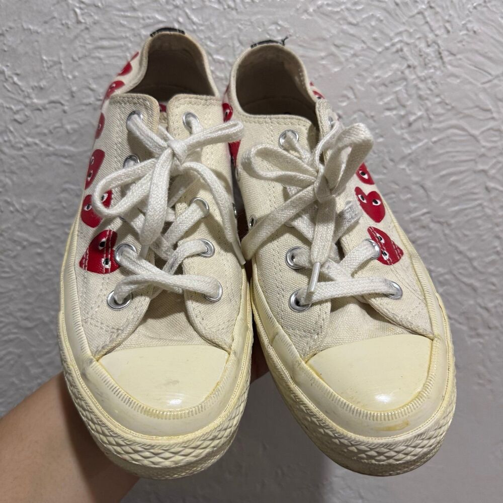 Converse Comme des GARCONS PLAY hidden heart low top sneaker size 6 see yellowin - Picture 2 of 8